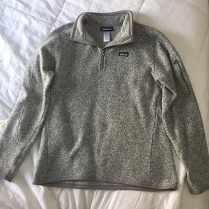size large women’s Patagonia pullover